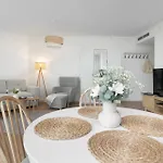 Prestige 213 - Przy Plazy - Basen, Sauna, Jacuzzi W Cenie Pobytu - Widok Na Morze - Easy - Rent 波别罗沃